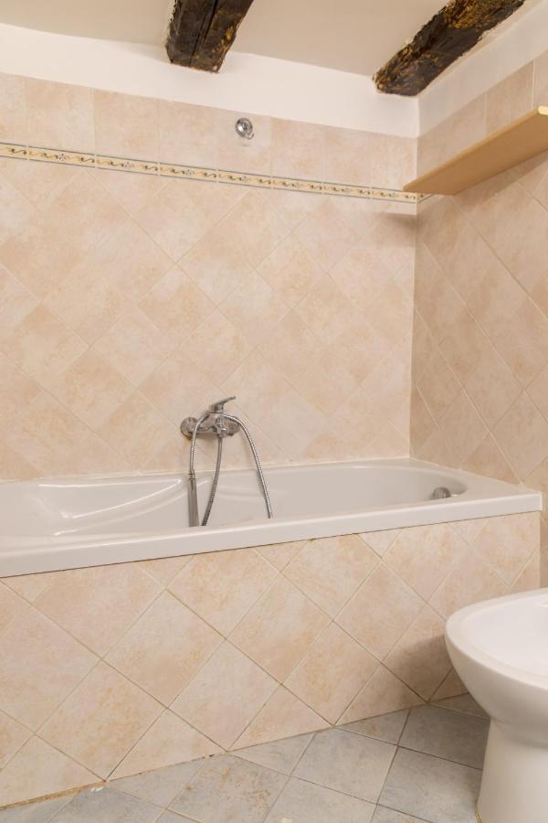 Domus Annabella Apartment Napoli Bagian luar foto